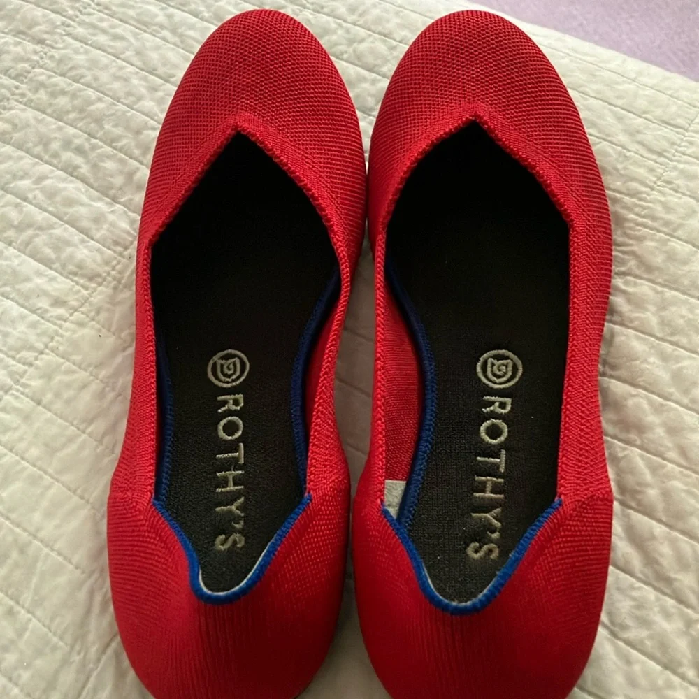 Like new! Rothy’s round toe flats - Picture 1 of 6